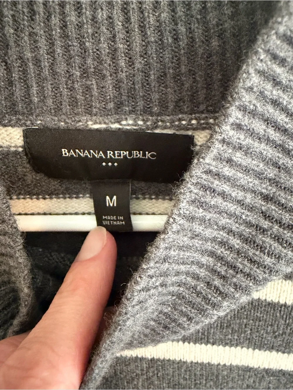 Banana Republic Gray Striped Mock Neck Sweater Medium Soft Knit Fall